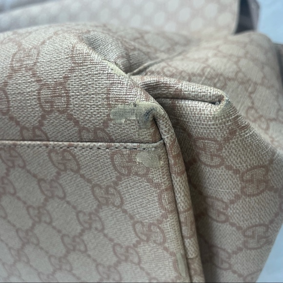 Gucci Supreme Canvas Diaper Bag with Changing Pad - Picture 9 of 13